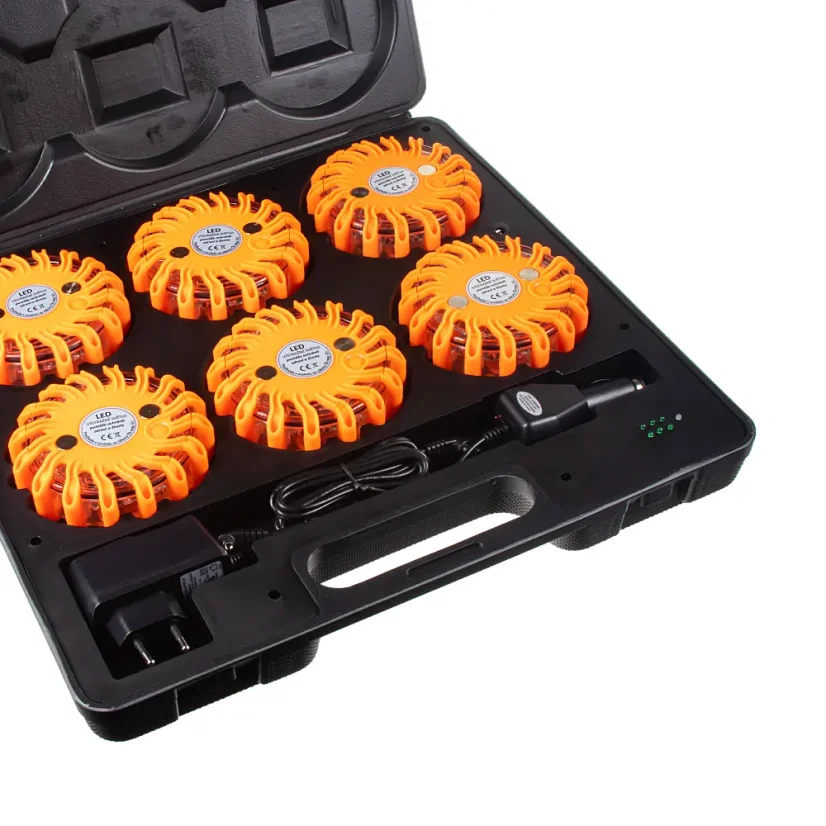Magnetický výstražný puk 16 LED nabíjecí oranžový, sada 6ks v dobíjecím kufříku
