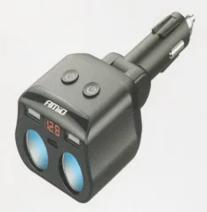 CL rozdvojka s voltmetrem, 2x CL, 2x USB-A, 1x USB-C
