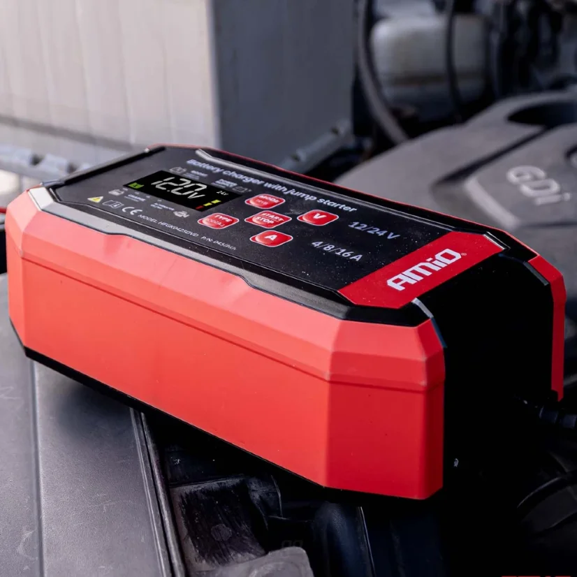 Nabíječka autobaterií digitální 12V (16A) a 24V (8A) s funkcí Boost